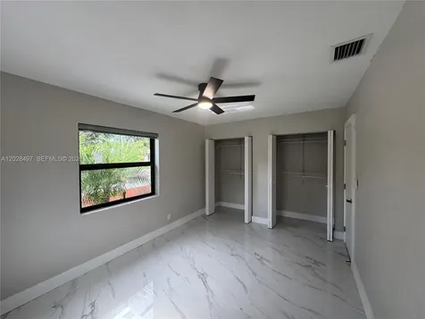 919 NE 4th Court Hallandale Beach FL 33009