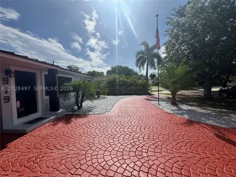 919 NE 4th Court Hallandale Beach FL 33009