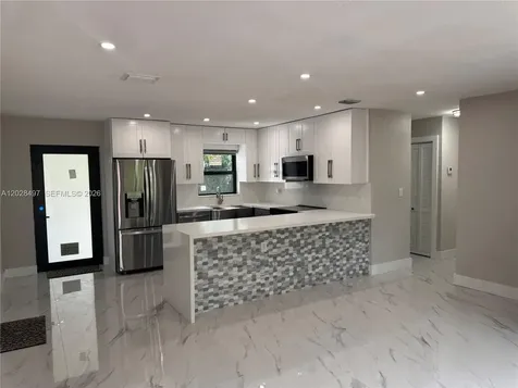 919 NE 4th Court Hallandale Beach FL 33009