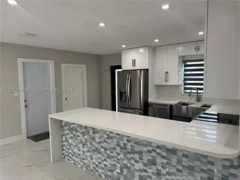 919 NE 4th Court Hallandale Beach FL 33009