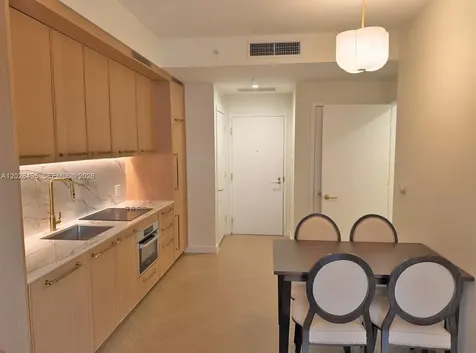 2700 NW 2 Avenue Miami FL 33127