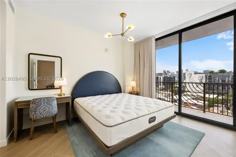 2700 NW 2 Avenue Miami FL 33127