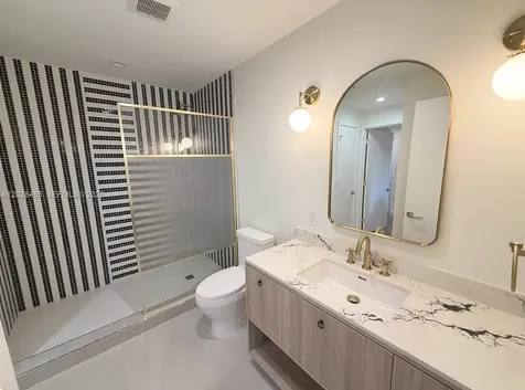 2700 NW 2 Avenue Miami FL 33127
