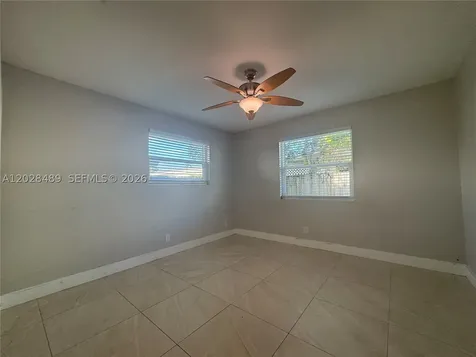 125 SE 4th Avenue Hallandale Beach FL 33009