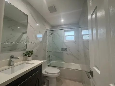 125 SE 4th Avenue Hallandale Beach FL 33009