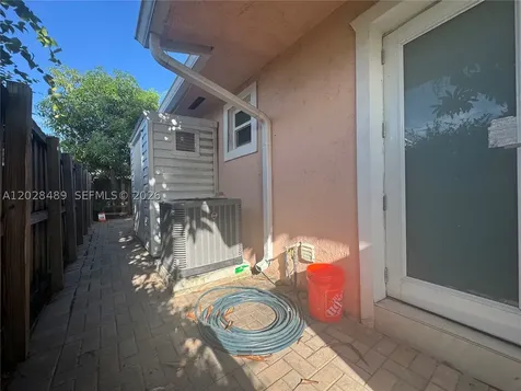 125 SE 4th Avenue Hallandale Beach FL 33009