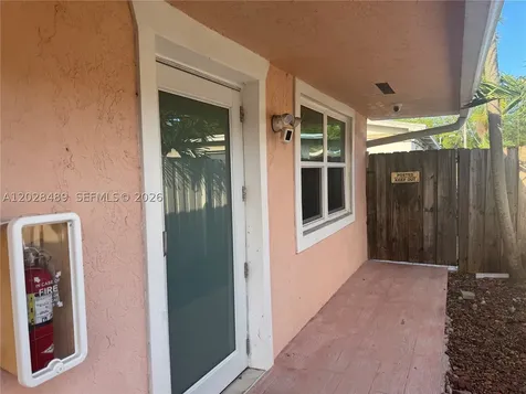125 SE 4th Avenue Hallandale Beach FL 33009