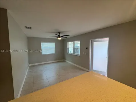 125 SE 4th Avenue Hallandale Beach FL 33009