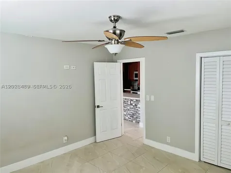 125 SE 4th Avenue Hallandale Beach FL 33009