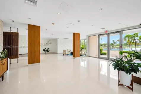9102 W Bay Harbor Drive Bay Harbor Islands FL 33154