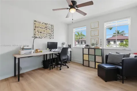 4425 SW 160th Avenue Miramar FL 33027