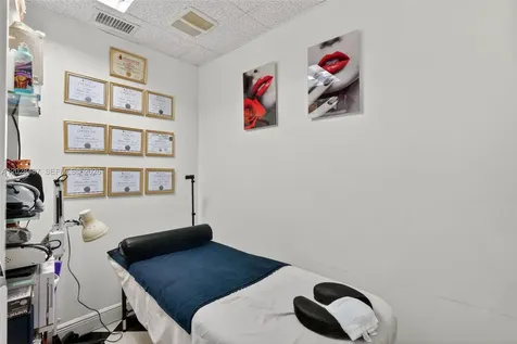 Turnkey Beauty Salon For Sale In Heart Of Kendall Kendall FL 33193
