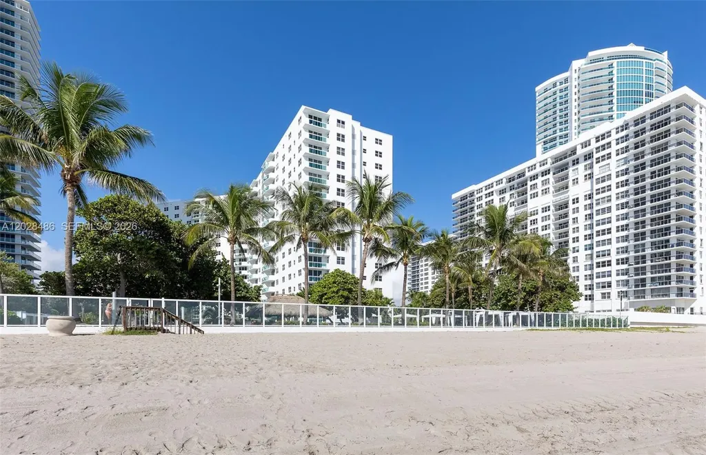 3001 S Ocean Drive Hollywood FL 33019
