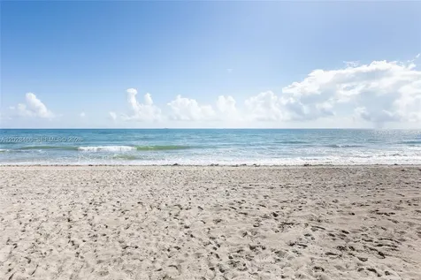 3001 S Ocean Drive Hollywood FL 33019