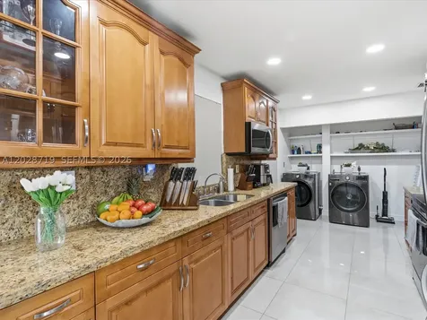 11741 SW 182nd Terrace Miami FL 33177