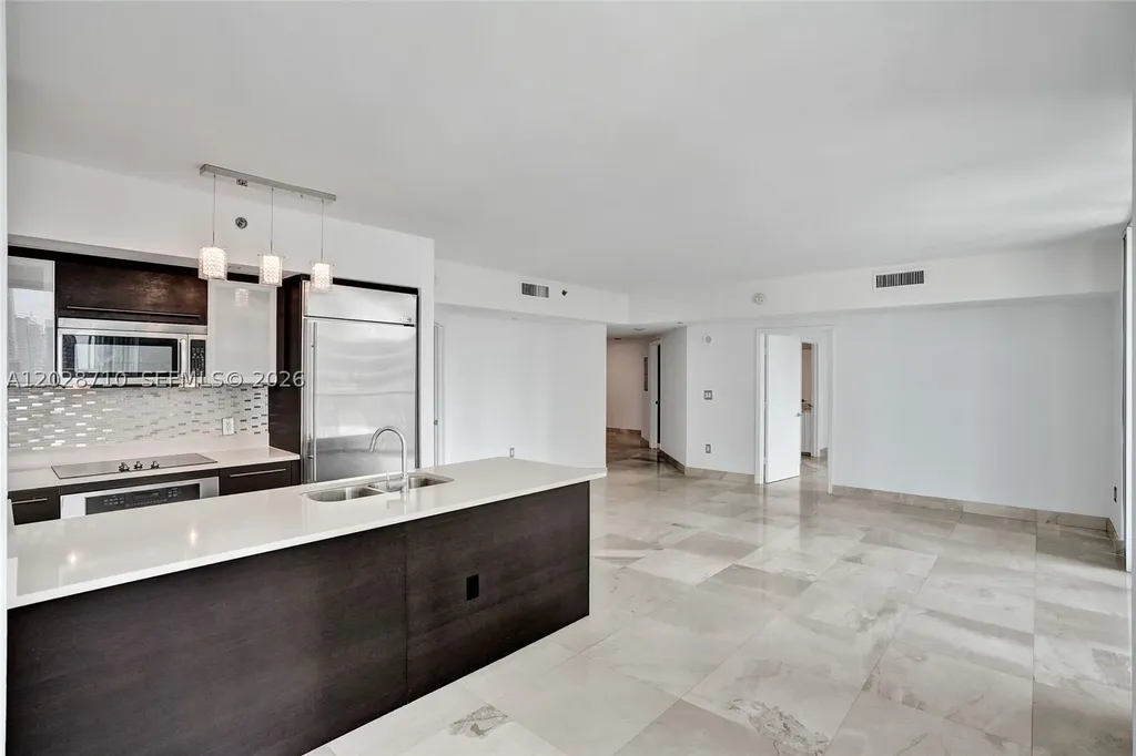 55 SE 6th Street Miami FL 33131