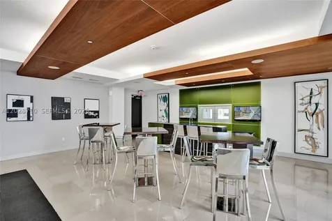 55 SE 6th Street Miami FL 33131