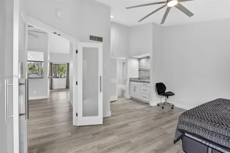 1726 NW 81st Way Plantation FL 33322