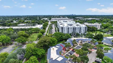 1726 NW 81st Way Plantation FL 33322