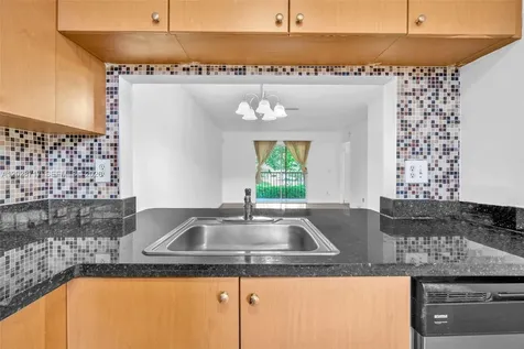 10369 NW 8th Street Pembroke Pines FL 33026