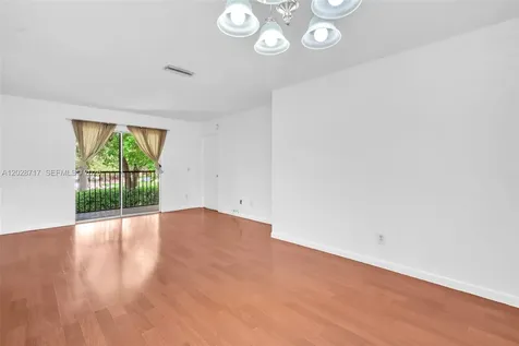 10369 NW 8th Street Pembroke Pines FL 33026