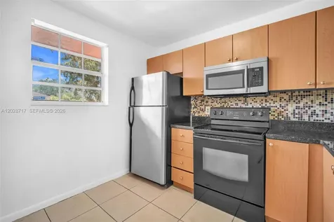 10369 NW 8th Street Pembroke Pines FL 33026