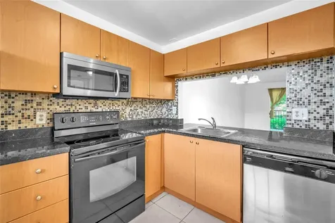 10369 NW 8th Street Pembroke Pines FL 33026