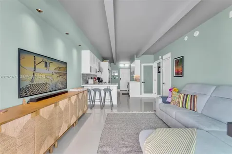 1225 West Avenue Miami Beach FL 33139