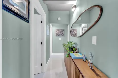 1225 West Avenue Miami Beach FL 33139