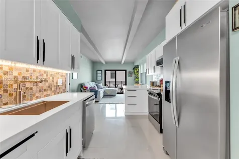 1225 West Avenue Miami Beach FL 33139