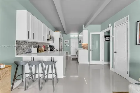 1225 West Avenue Miami Beach FL 33139