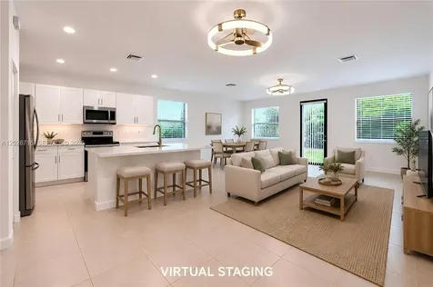 3448 W 110th Terrace Hialeah FL 33018