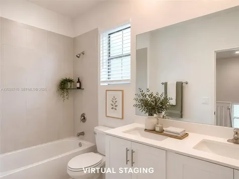 3448 W 110th Terrace Hialeah FL 33018