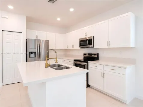 3448 W 110th Terrace Hialeah FL 33018