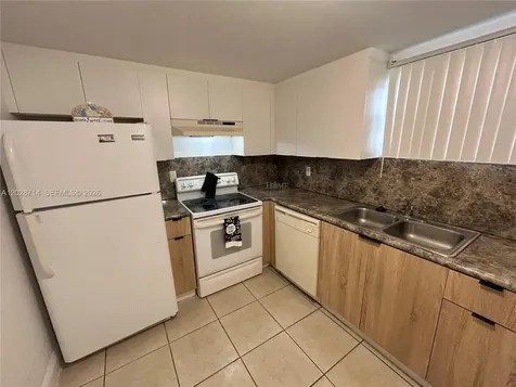 4205 N University Drive Sunrise FL 33351