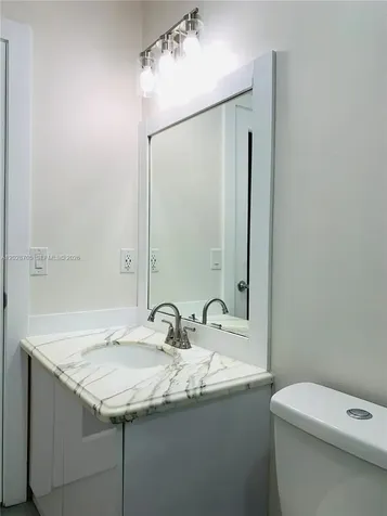17650 NW 73rd Avenue Hialeah FL 33015