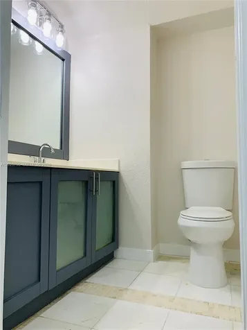 17650 NW 73rd Avenue Hialeah FL 33015