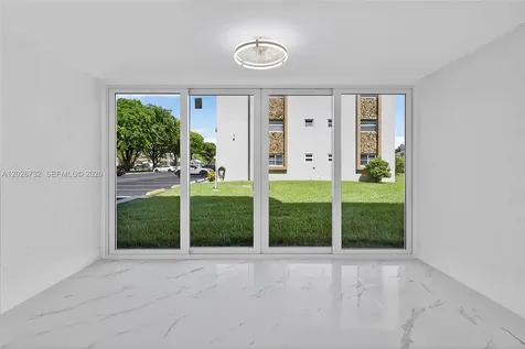 201 SE 11th Terrace Dania Beach FL 33004