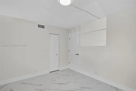 201 SE 11th Terrace Dania Beach FL 33004