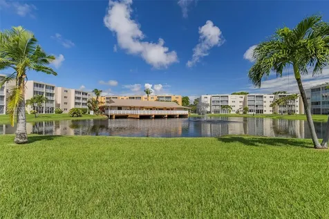 201 SE 11th Terrace Dania Beach FL 33004