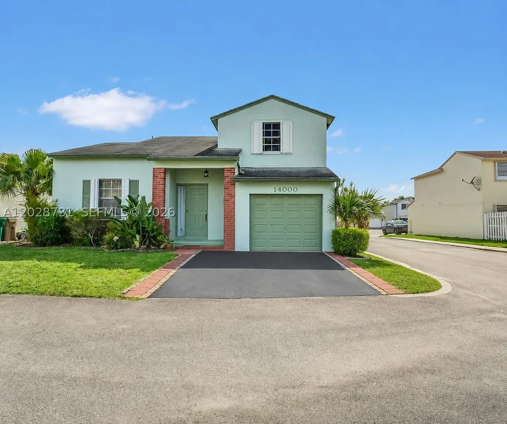 14000 Langley Place Davie FL 33325