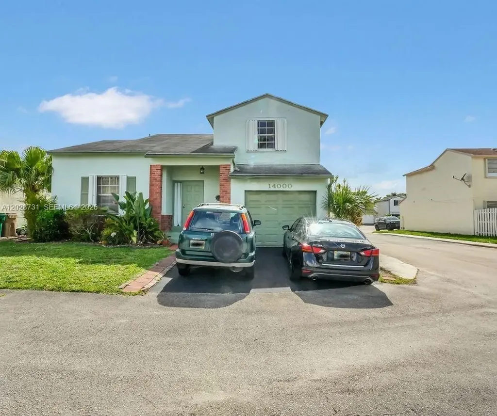 14000 Langley Place Davie FL 33325