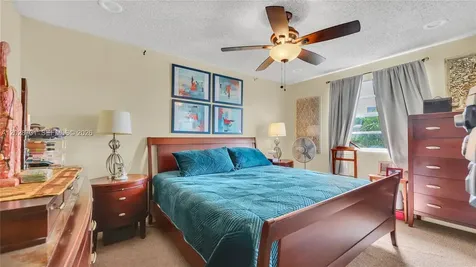 14000 Langley Place Davie FL 33325