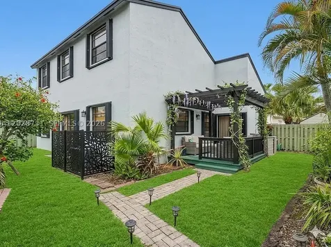 14000 Langley Place Davie FL 33325