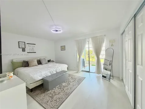 4123 Cambridge F Deerfield Beach FL 33442