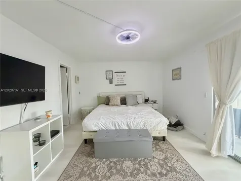 4123 Cambridge F Deerfield Beach FL 33442
