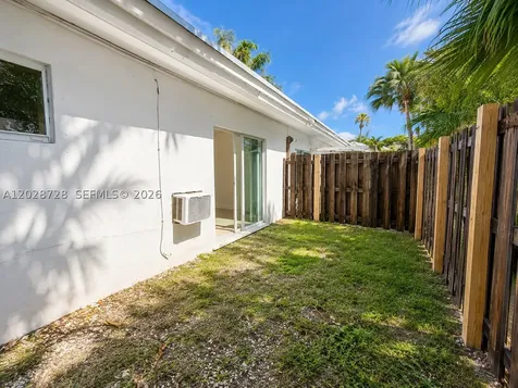 932 Moffett Street Hallandale Beach FL 33009