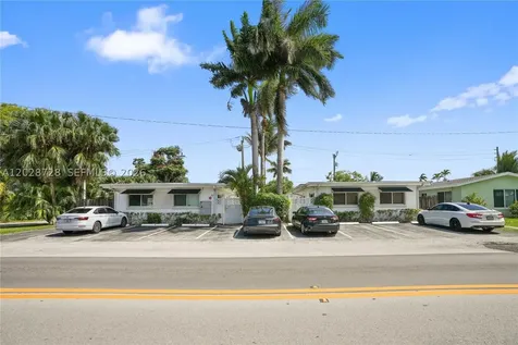 932 Moffett Street Hallandale Beach FL 33009