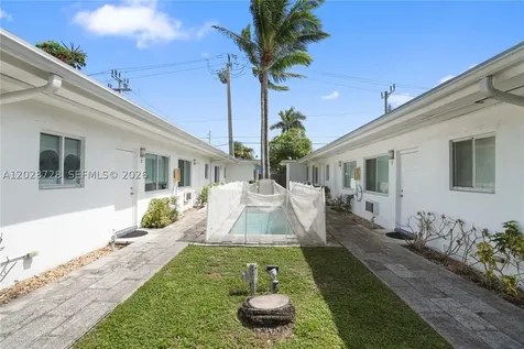 932 Moffett Street Hallandale Beach FL 33009