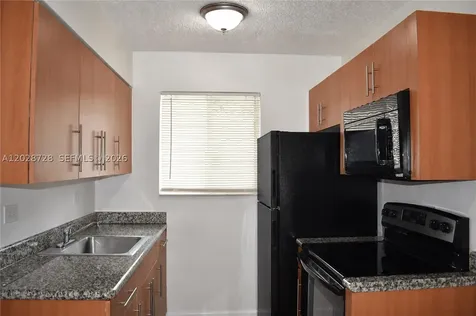 932 Moffett Street Hallandale Beach FL 33009